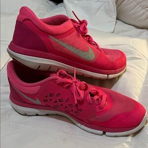 Women's Pink Athletic Shoes
